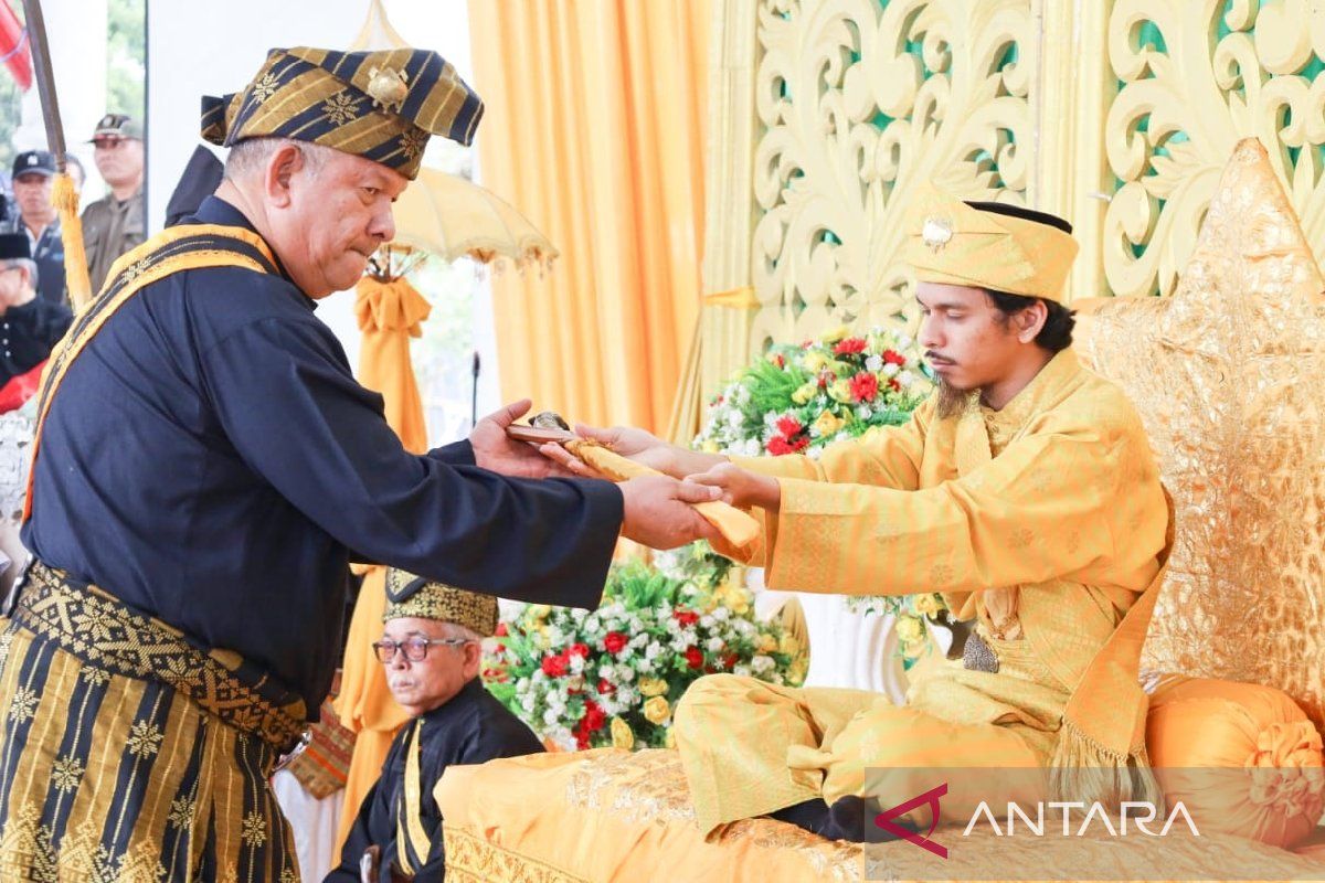 Sultan Asahan XIII dinobatkan, ini pesan Gubernur Sumatera Utara