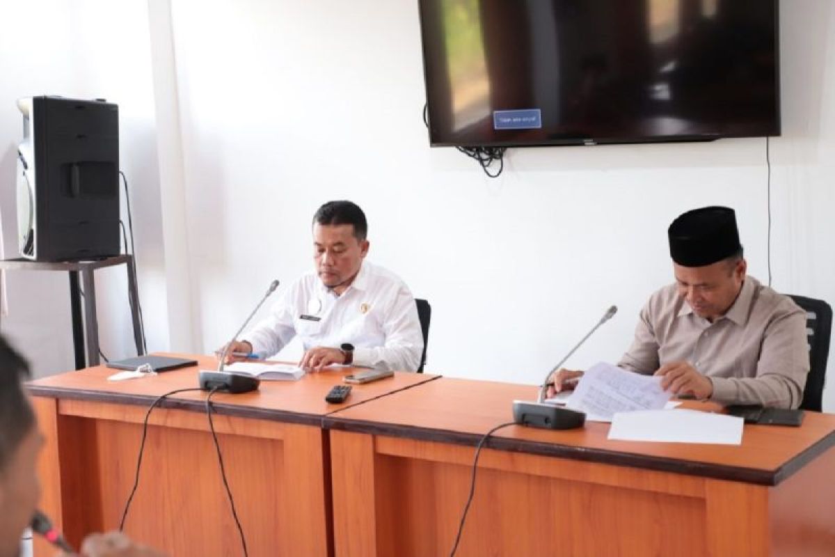 Pemkab Sukamara-UMPR Kerja Sama Berikan Beasiswa Kuliah