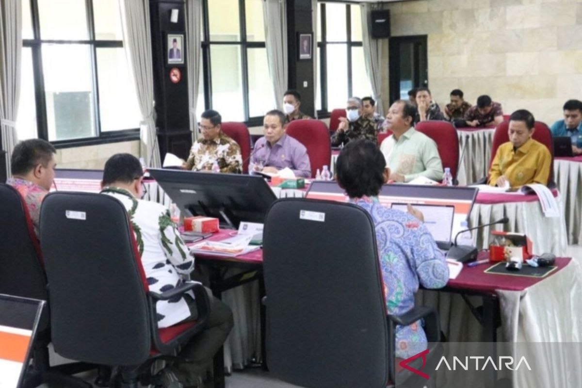 Gubernur Gorontalo laporkan kinerja ke Kemendagri