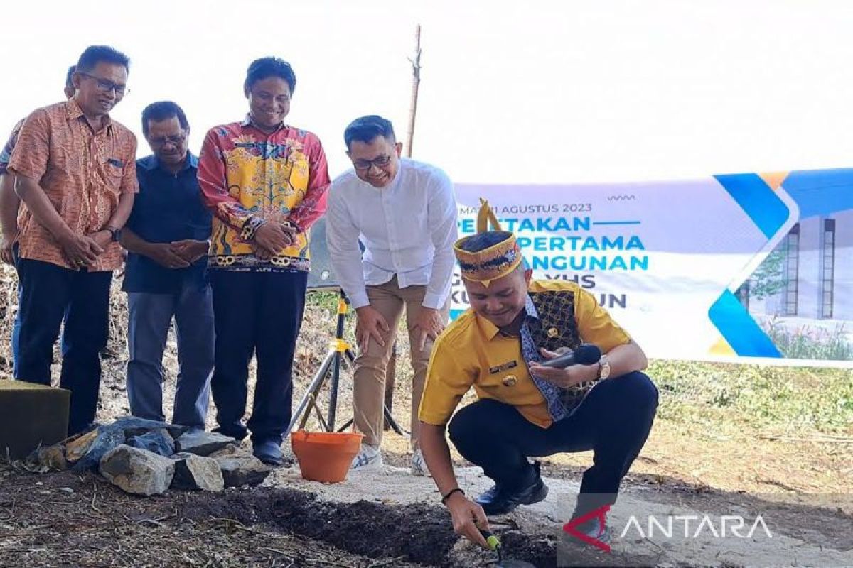 Pemkab Gumas gelontorkan Rp1,5 miliar bantu pembangunan Gereja YHS Kuala Kurun