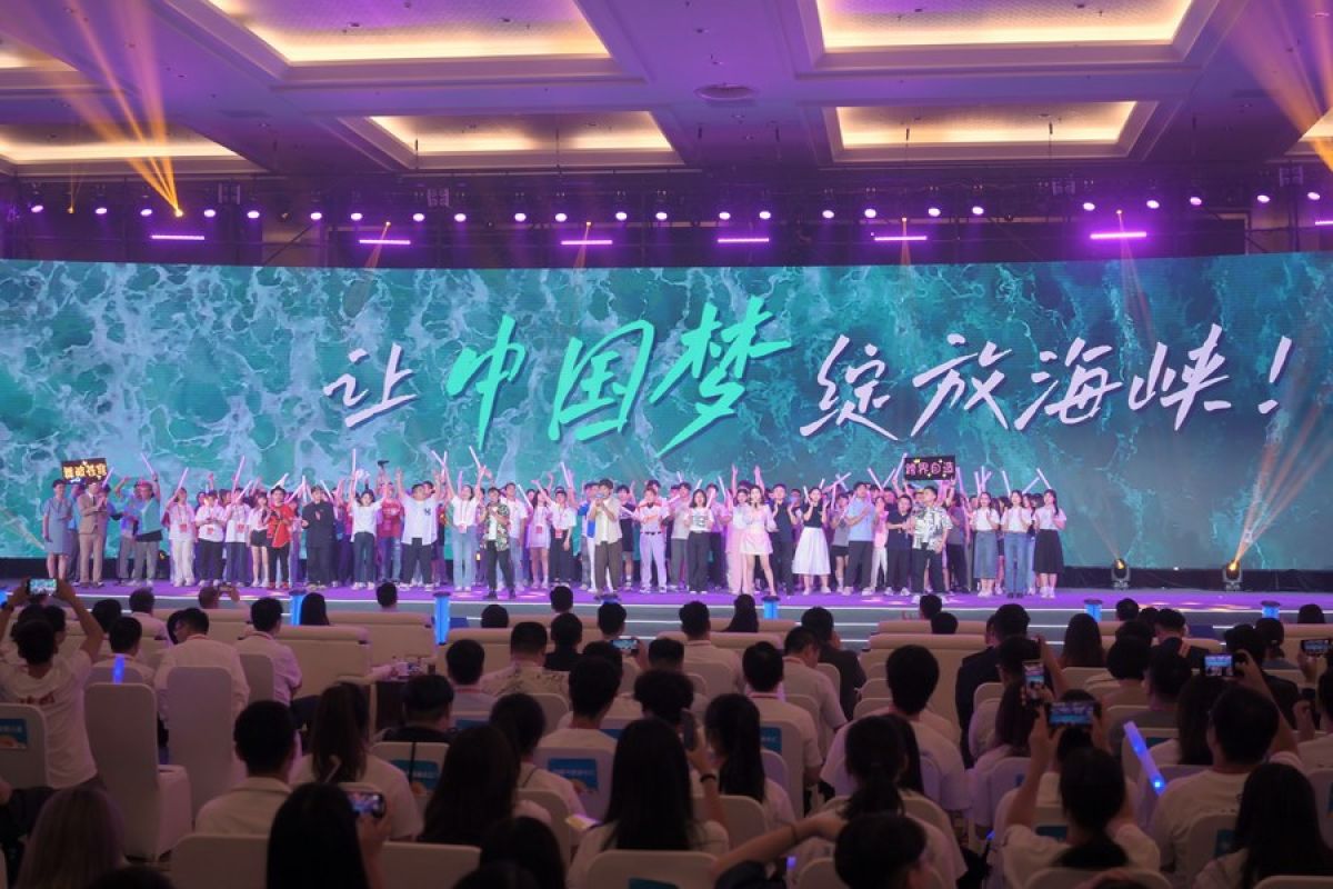 Kaum muda berpartisipasi dalam acara Hari Pemuda Selat Taiwan