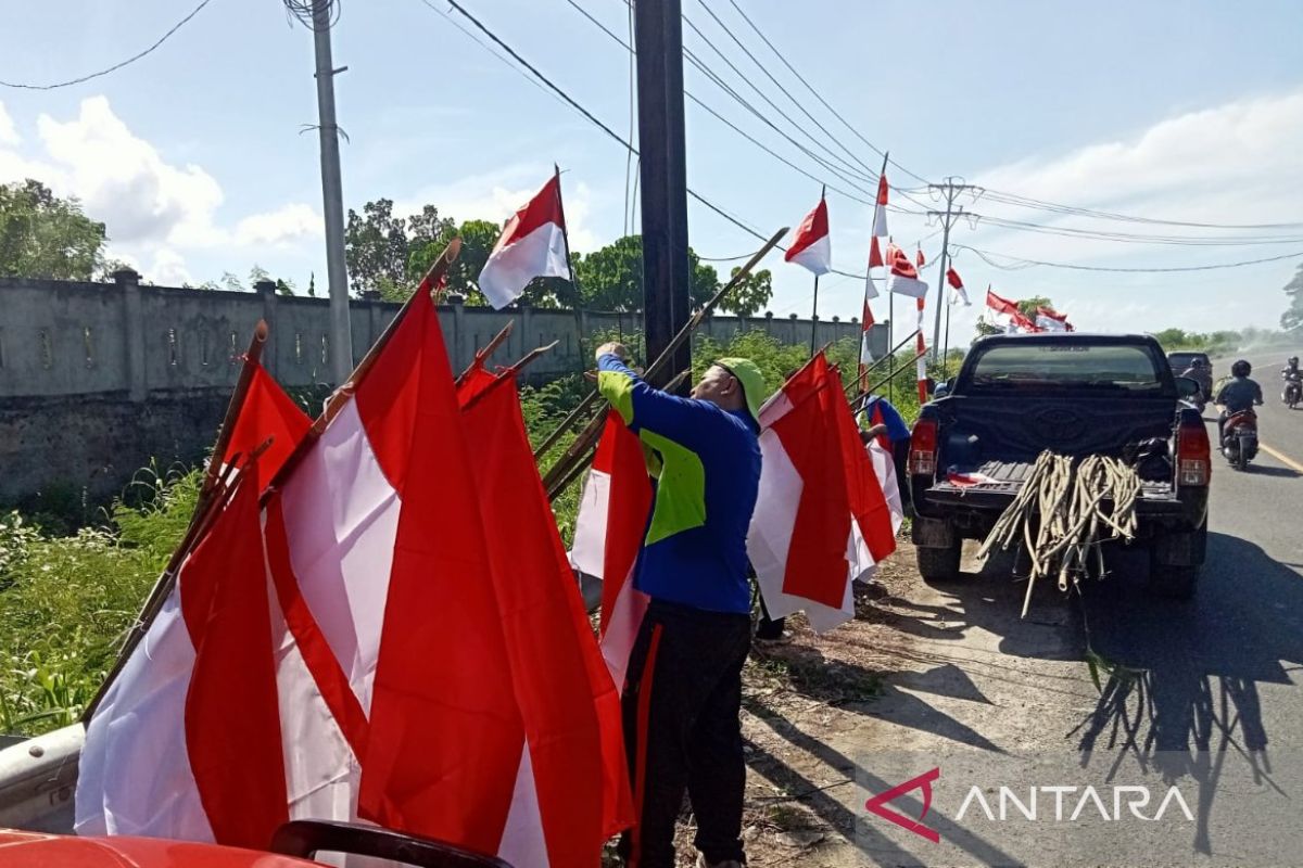 Pemprov Papua Barat 'merahputihkan' Manokwari menjelang HUT RI