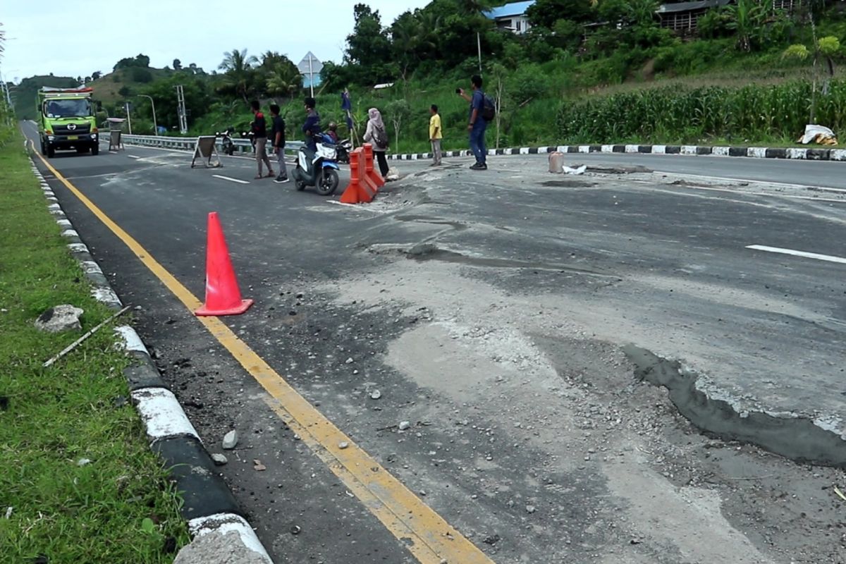 Dinas PUPR mengusulkan perbaikan Jalan Bypass Mandalika ke BPJN NTB