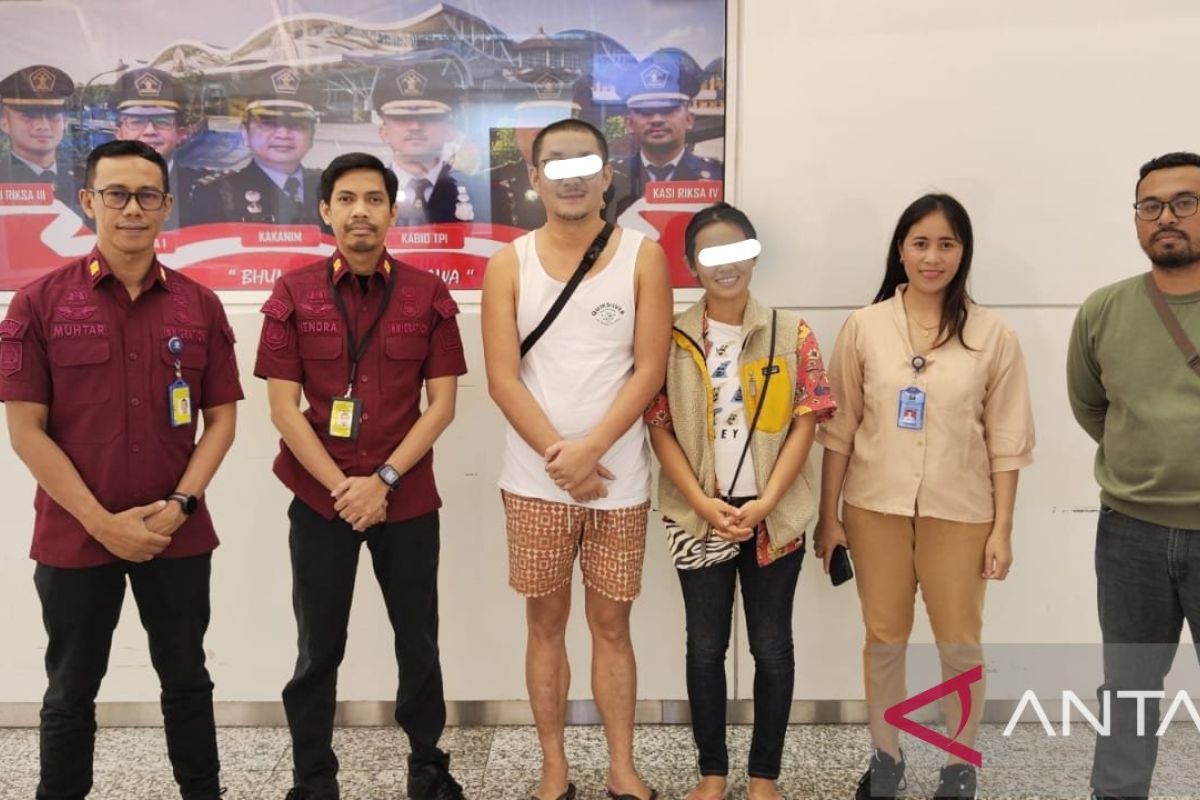 Imigrasi Bali deportasi dua warga China karena buka perusahaan fiktif