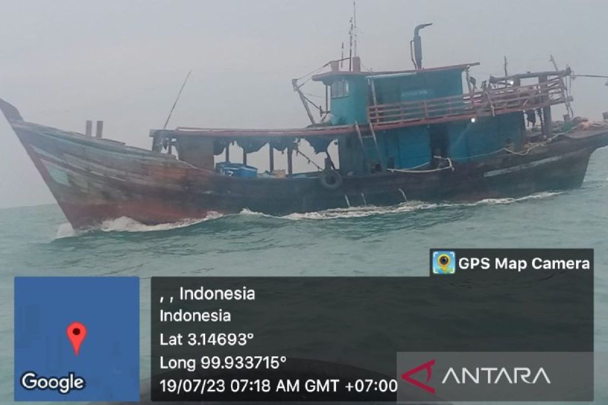 Nelayan tradisional Tanjung Balai keluhkan Pukat Trawl di Selat Malaka