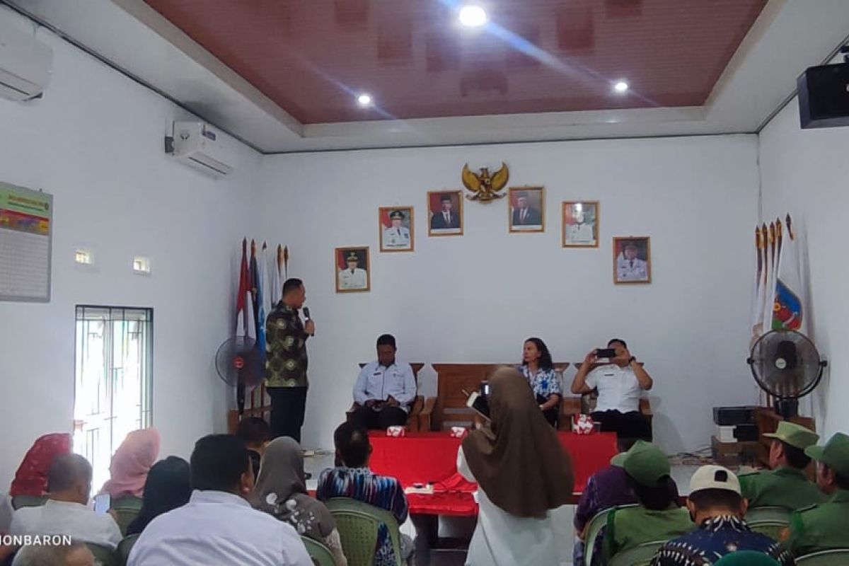 Kabalai Pemdes melakukan monitoring program tata kelola kelembagaan di Lampung Selatan