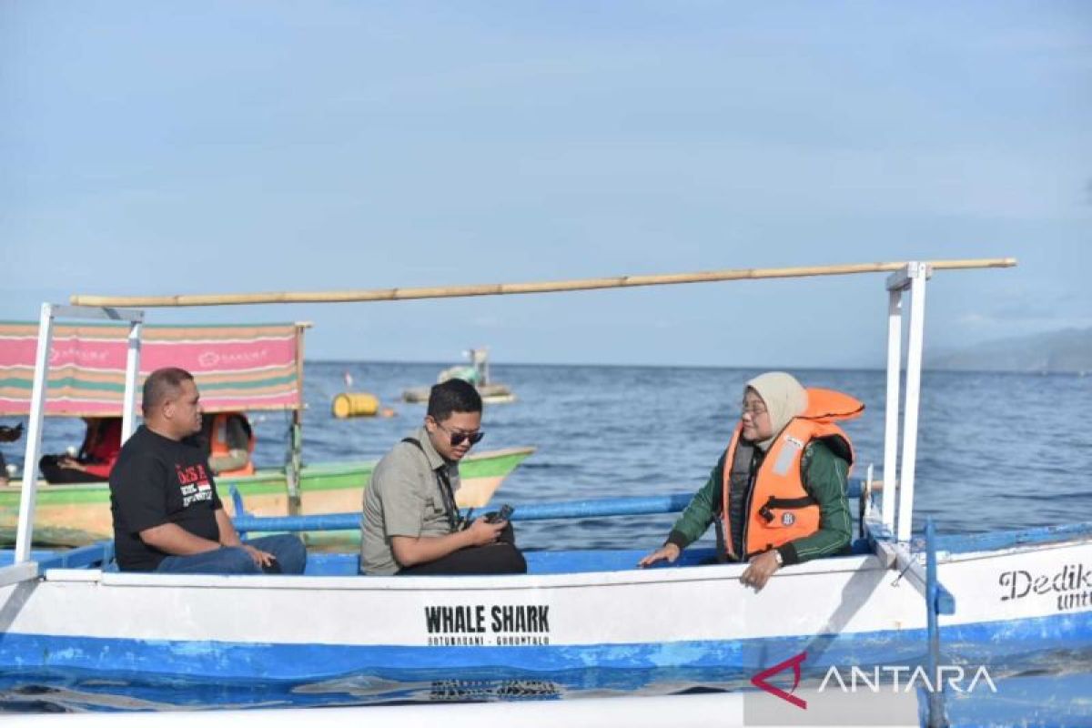 Menaker dukung pendirian Teluk Tomini Career Center di UNG