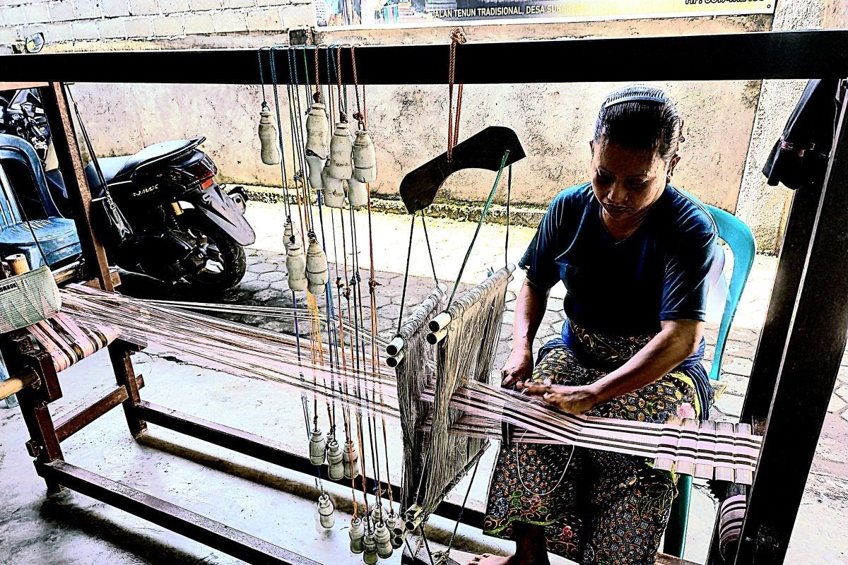 Menekan keberangkatan ilegal pekerja migran ke luar negeri guna menghindari TPPO