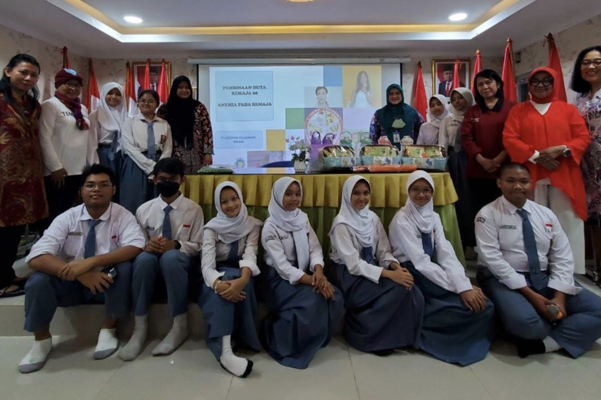 Alumni SMAN 68 Jakarta lakukan pelatihan kesehatan bagi duta pelajar