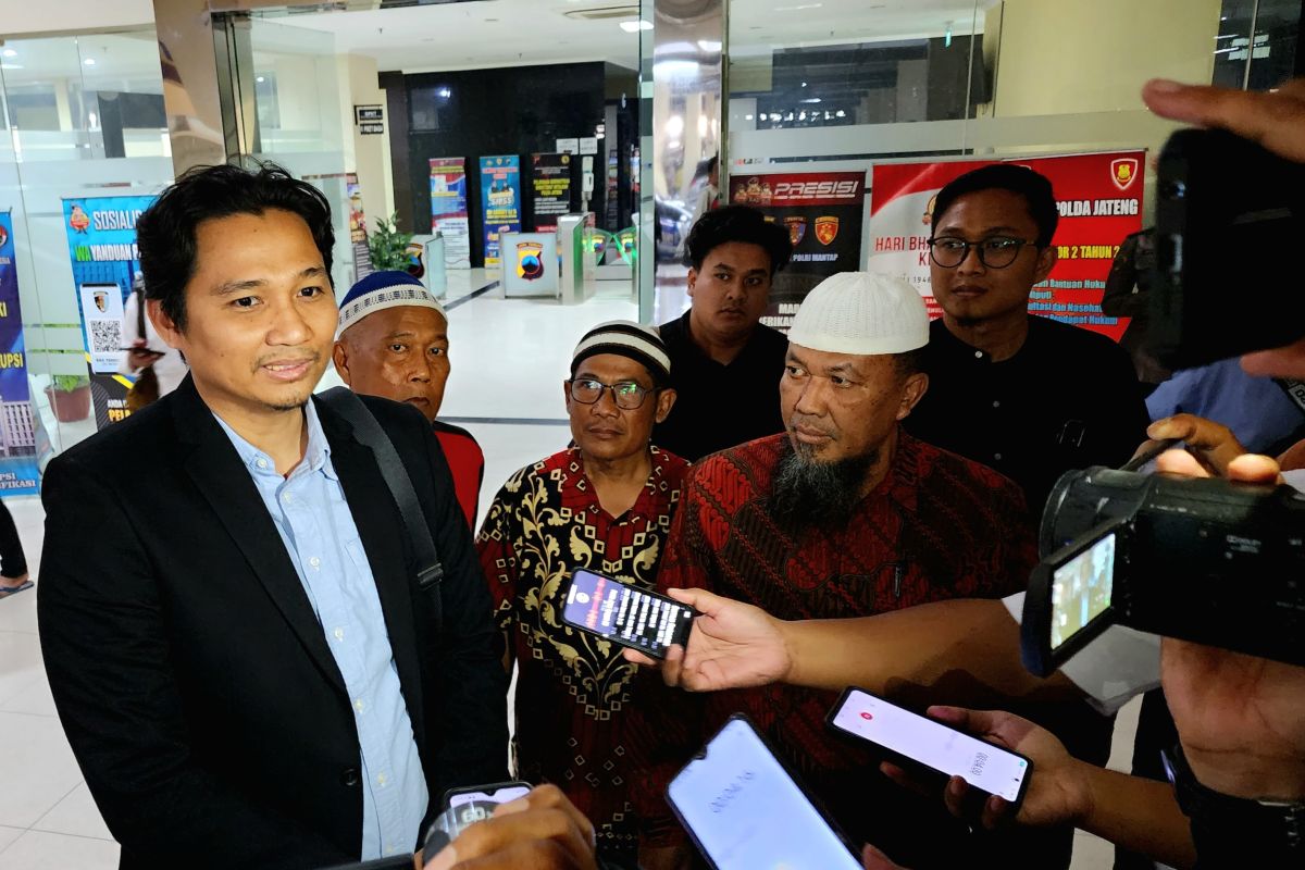 Pimpinan ormas terlarang dilaporkan ke Polda Jateng atas penistaan agama