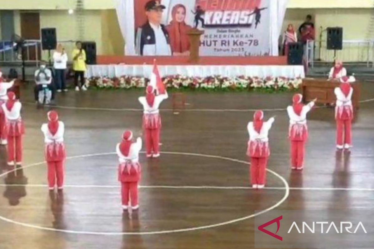 TP PKK Maluku Tengah adakan lomba senam kreasi dan baris empang sambut HUT RI ke-78