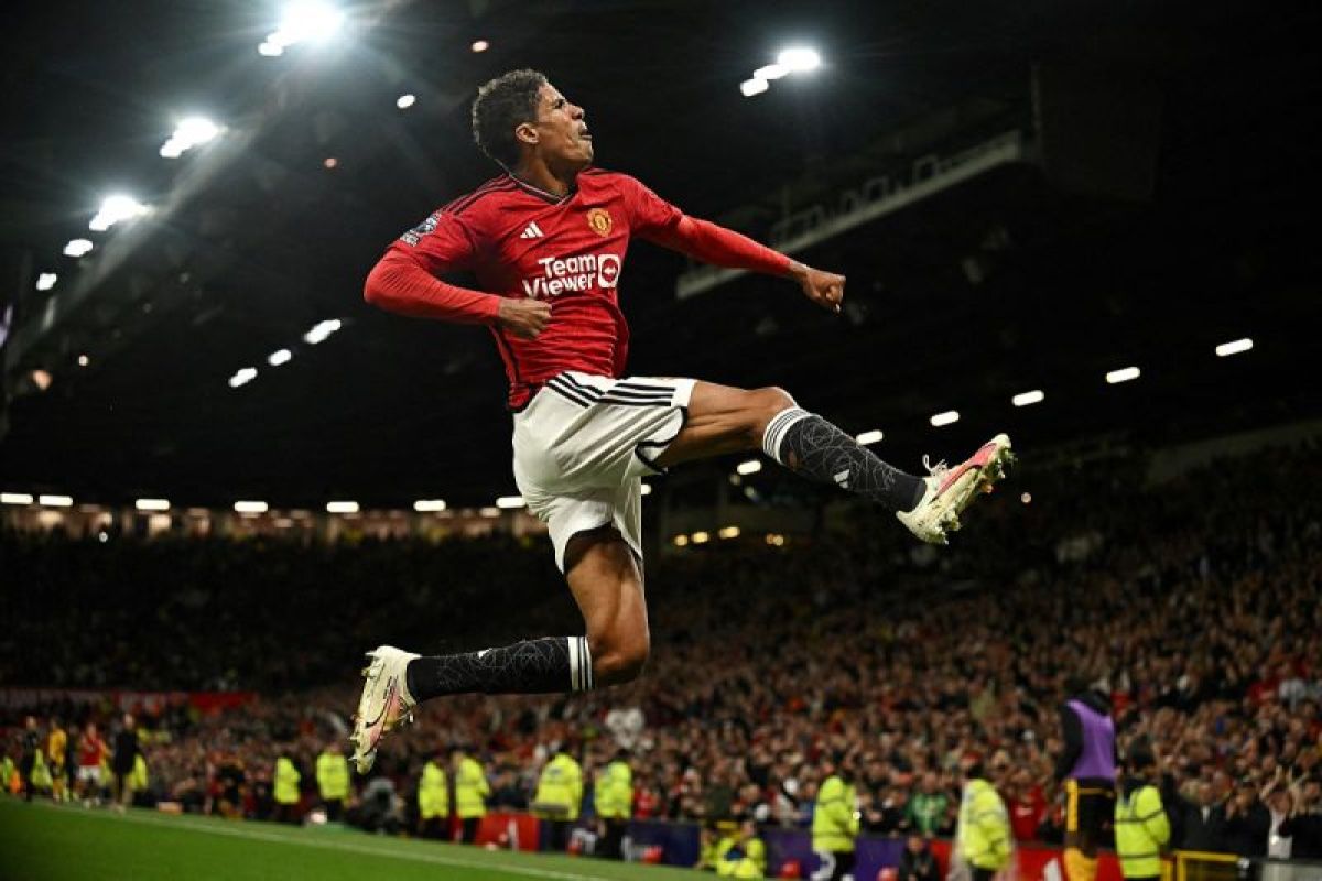 Manchester United bekuk Wolves 1-0 di laga awal musim