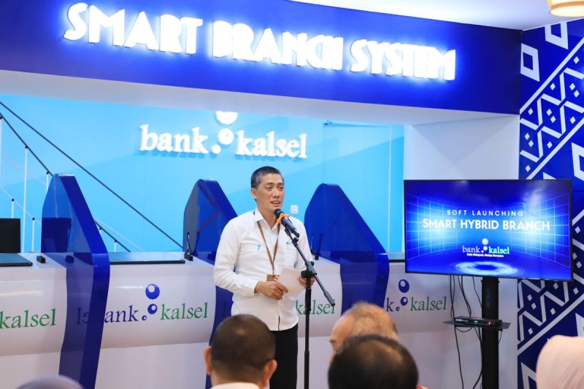Bank Kalsel hadirkan layanan  Smart Hybrid Branch, ikuti arus zaman