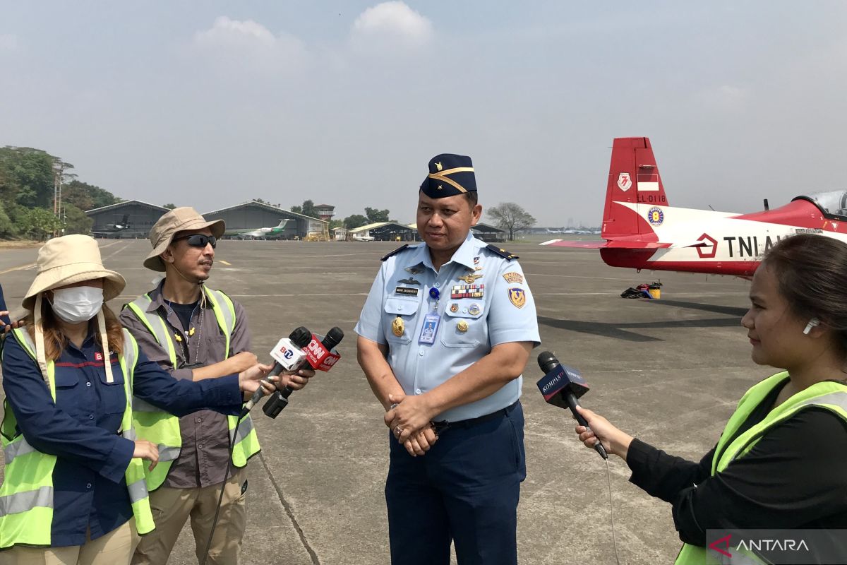 Sebanyak 30 pesawat tiga matra TNI gladi bersih atraksi udara untuk HUT-RI
