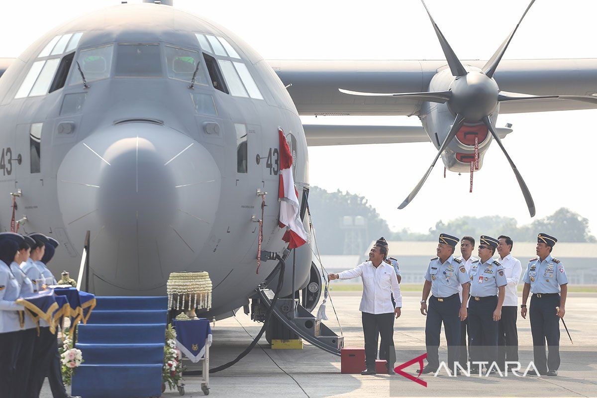 Kemhan serahkan unit ketiga C-130J Super Hercules ke TNI AU