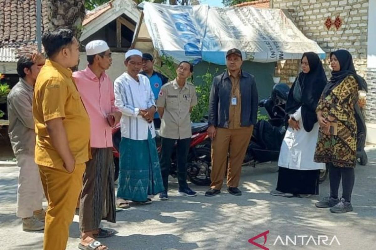 Tim Ahli ITN Malang survei lokasi fenomena alam di Moncek Tengah Sumenep