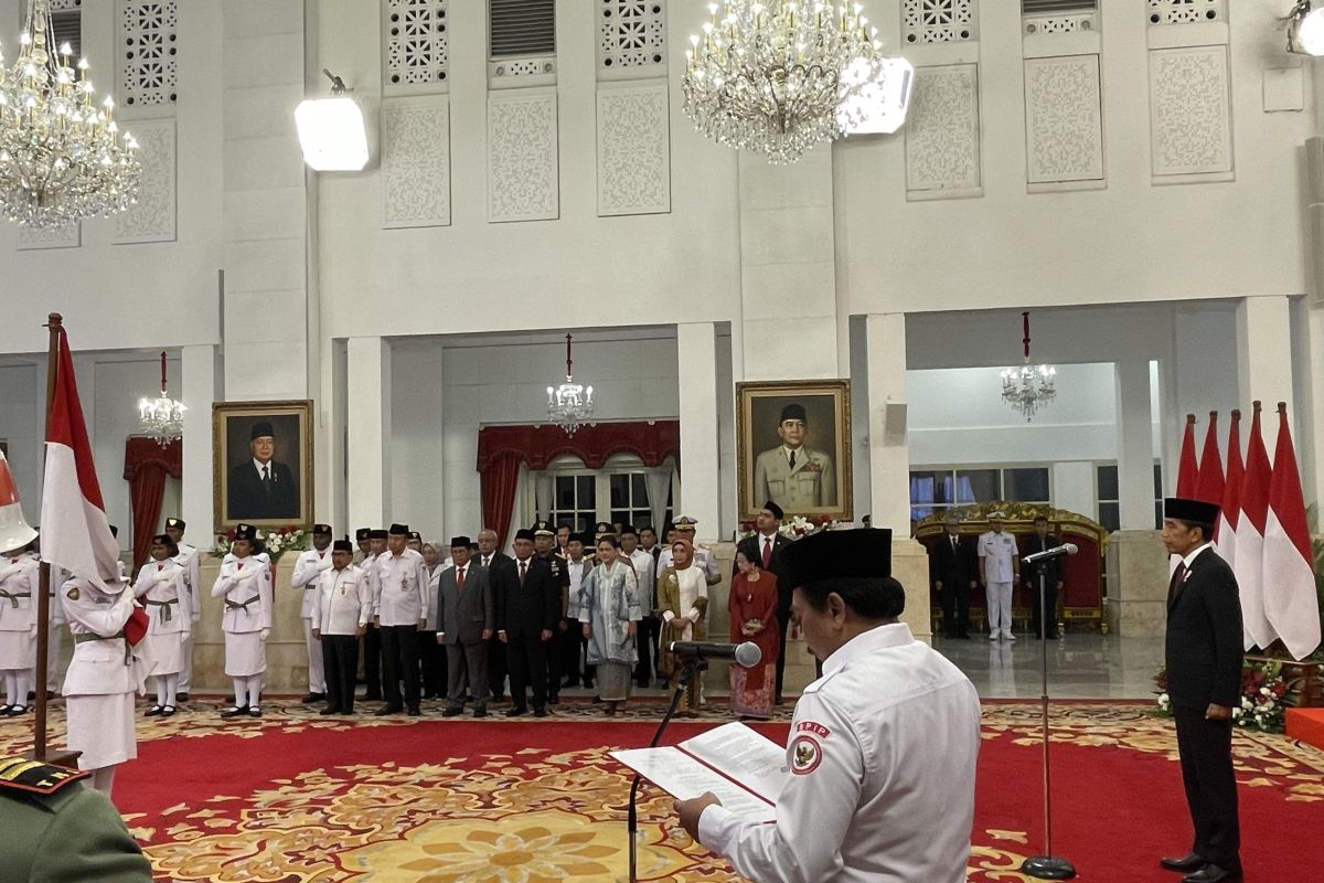 Presiden Joko Widodo kukuhkan anggota Paskibraka 2023