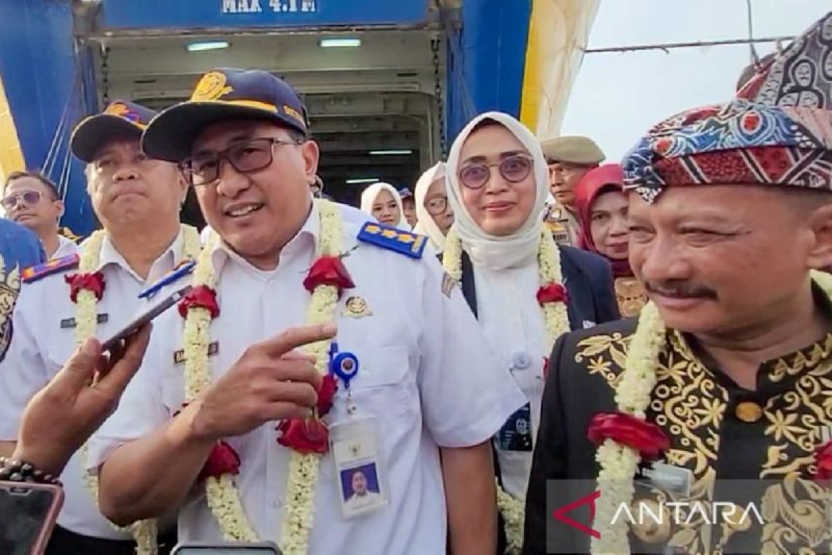 Kemenhub luncurkan penyeberangan lintas Jangkar-Lembar