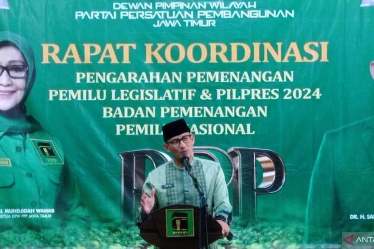 Sandiaga serahkan cawapres Ganjar Pranowo ke pimpinan parpol koalisi
