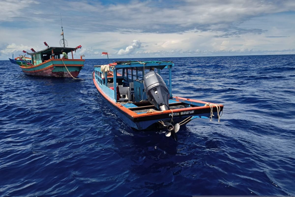 Pencarian WNA, Basarnas temukan speed boat kayu di perairan Aceh Singkil