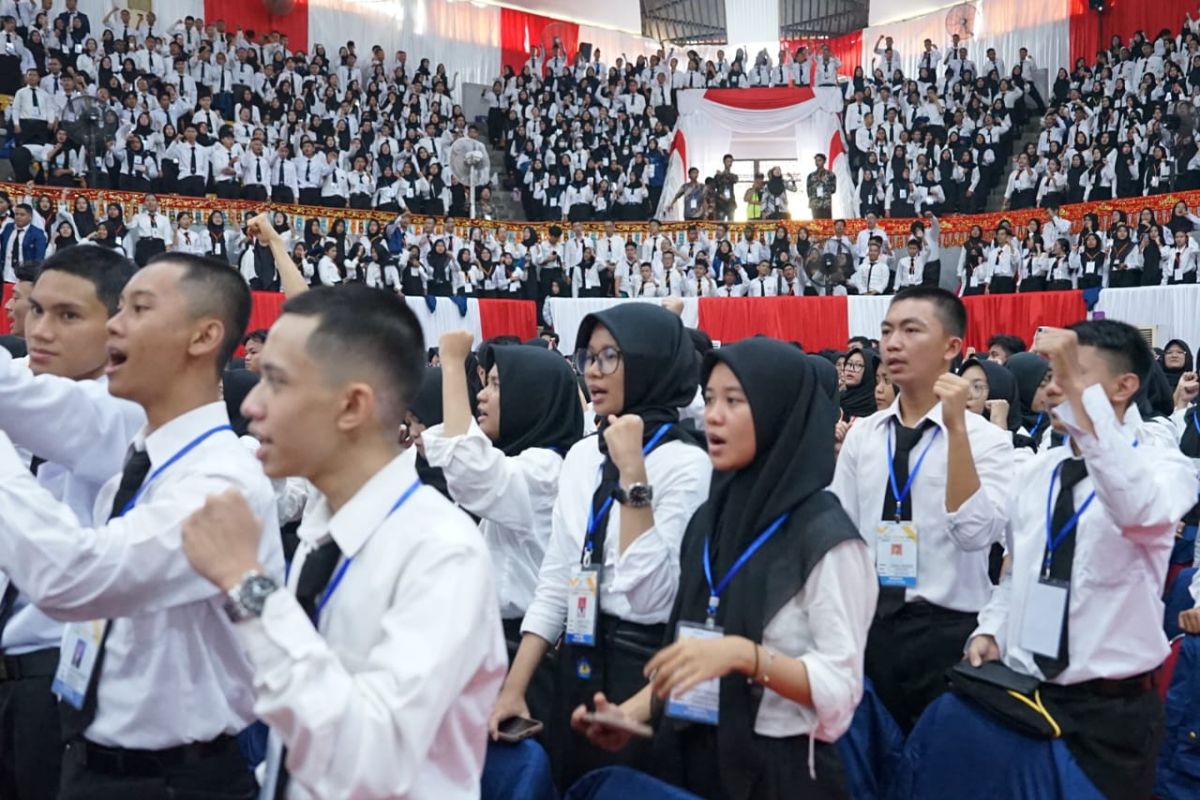 Antusiasme mahasiswa baru Unila meriahkan PKKMB 2023