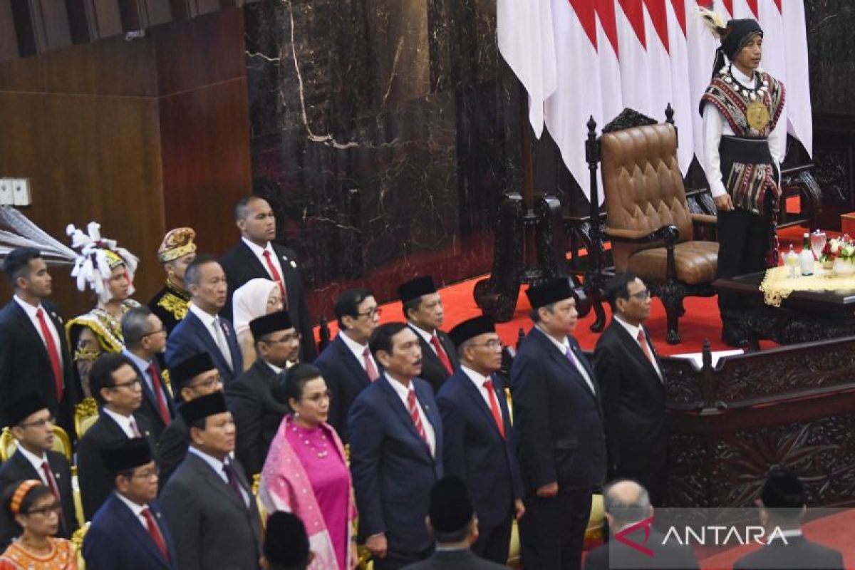 Jokowi angkat pakaian adat Tanimbar Maluku  ke panggung kenegaraan