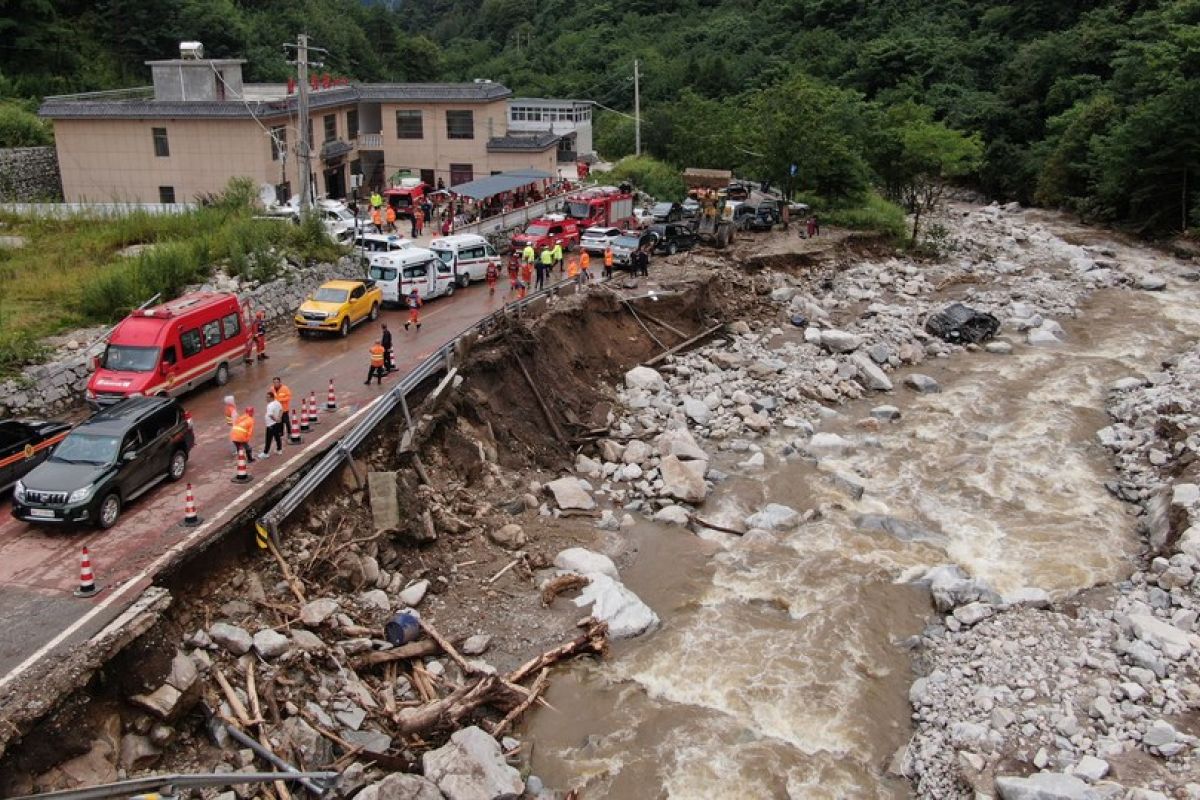 China keluarkan peringatan kuning untuk bencana geologis