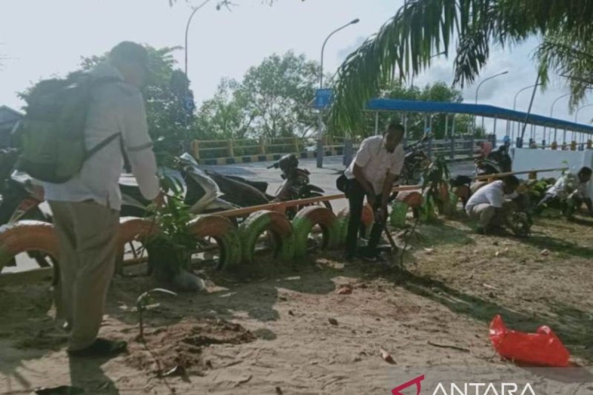 ASDP benahi pelabuhan Penajam tingkatkan  kenyamanan pengguna jasa