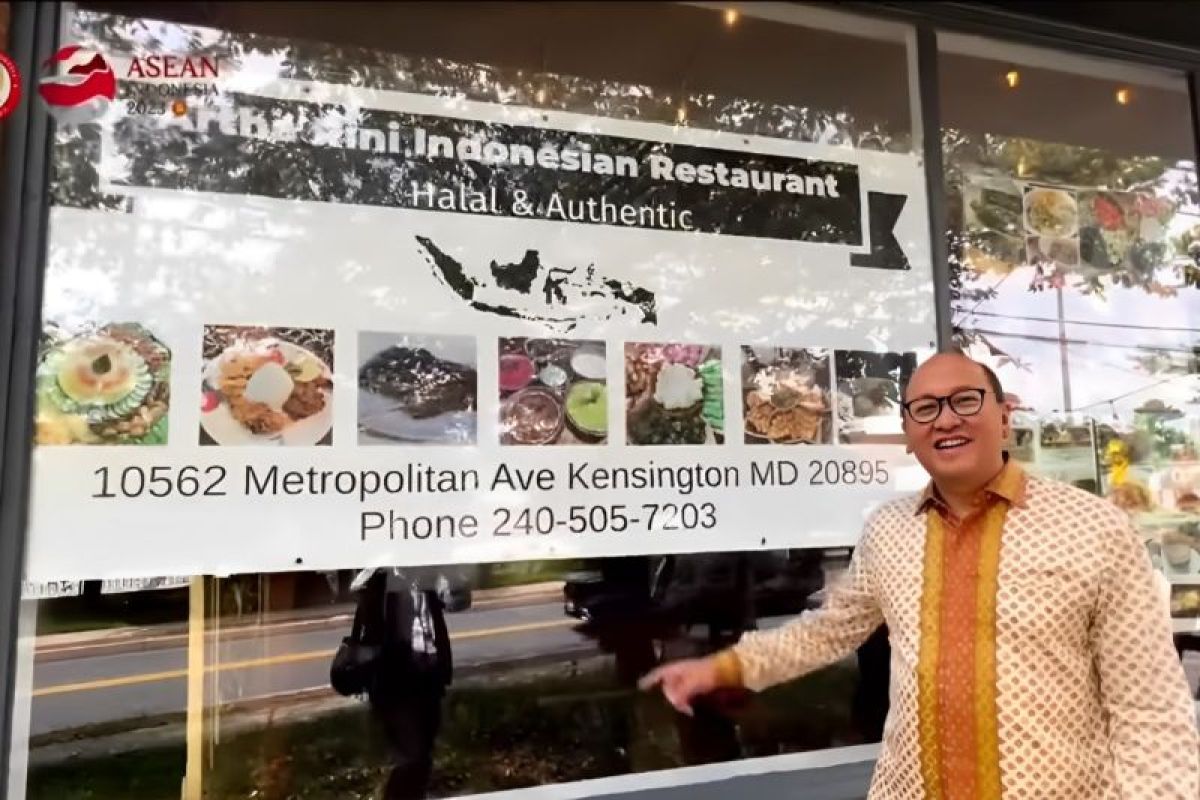 Dubes Rosan resmikan Restoran Indonesia di Kensington AS