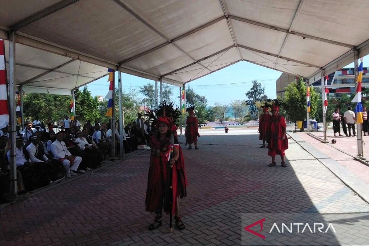 Puluhan paguyuban tampilkan tarian etnis meriahkan HUT RI di Kupang