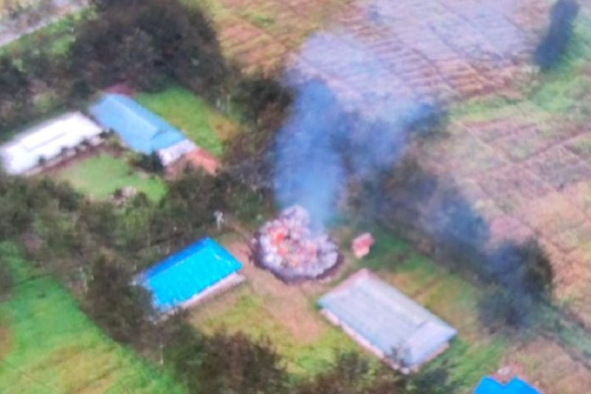 Papua separatist group torches public facilities in Ilaga