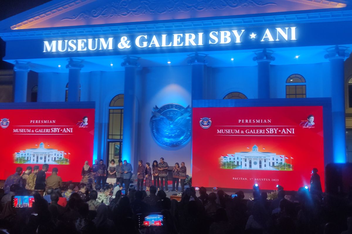 SBY resmikan  Museum dan Galeri SBY*ANI di Pacitan