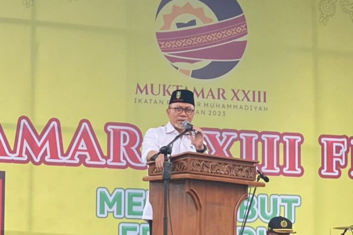 Menteri Perdagangan  resmikan bazar di Muktamar IPM di Medan