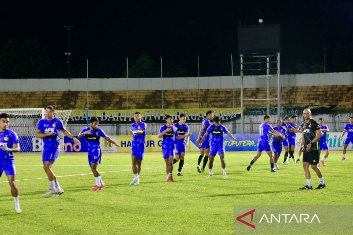 Liga 1 - Persik Kediri siapkan strategi redam Barito Putera pada laga tandang