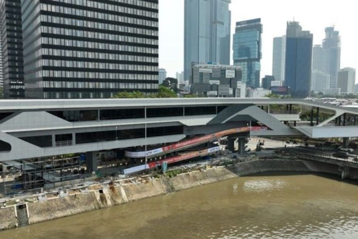 Jembatan Penyeberangan Multiguna Dukuh Atas Jakarta selesai kuartal III