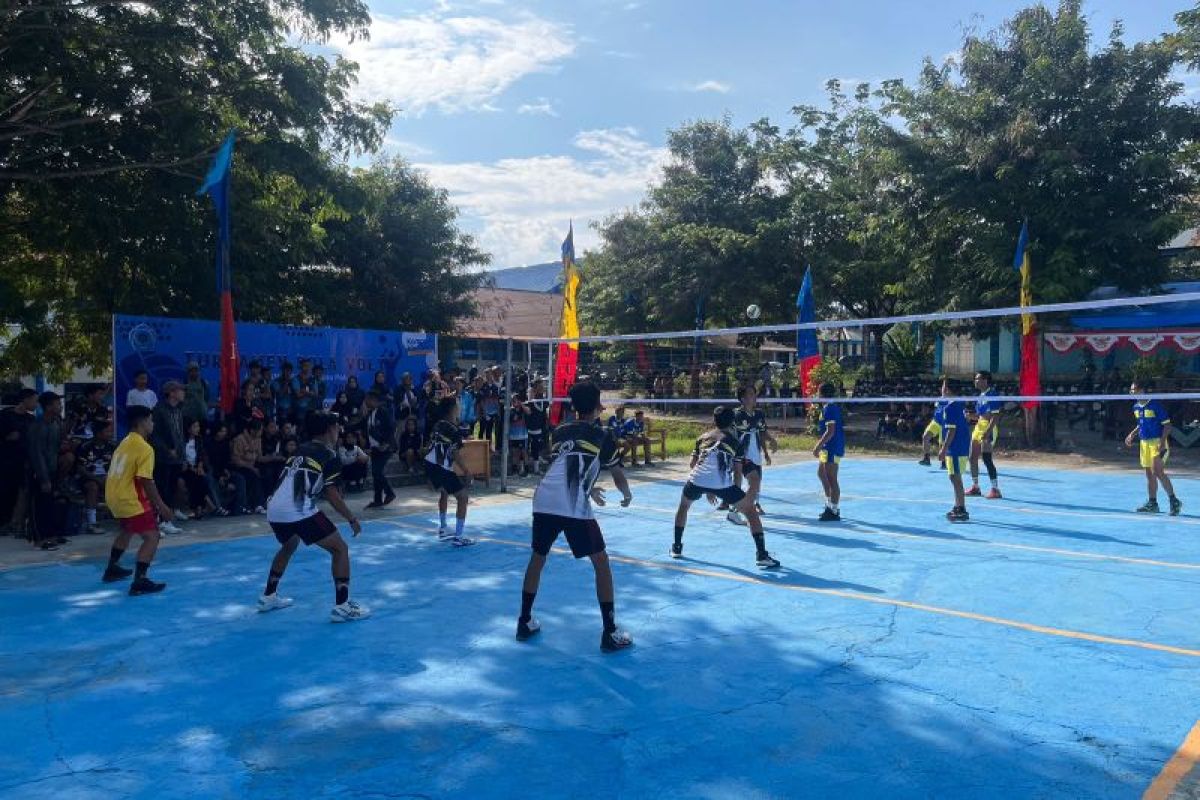 Mahasiswa KKN Unismuh gelar turnamen voli antar SMA-SMK se-Kota Palu