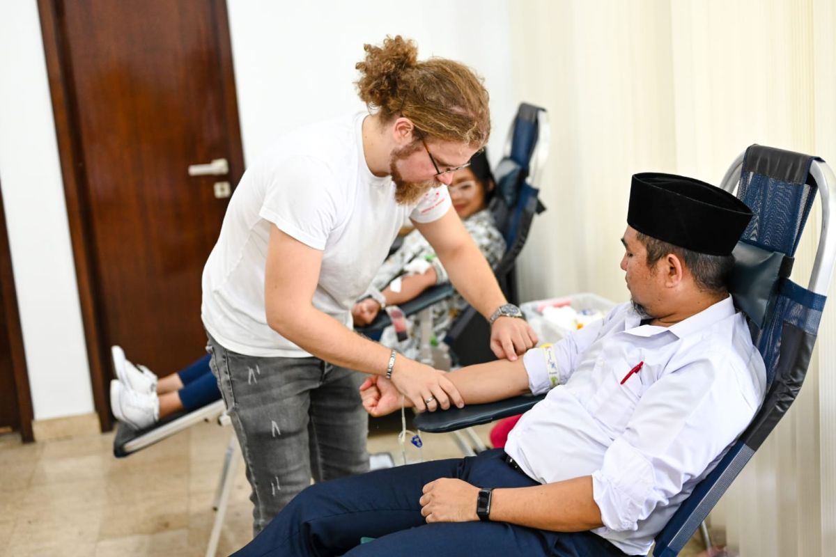 KBRI Beograd selenggarakan donor darah pada peringatan HUT RI