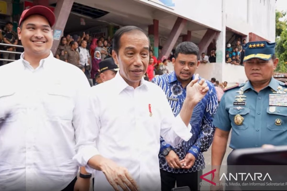 Presiden Jokowi temukan harga sejumlah komoditas murah saat ke Pasar Sukaramai Medan