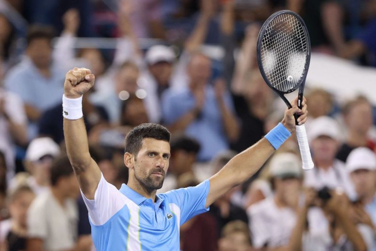 Djokovic lawan rasa sakit dan menang atas Griekspoor di Paris Masters