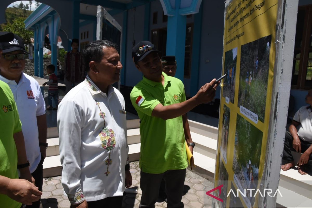 Pj Bupati Aceh Tengah resmikan program desa mandiri energi di Pemukiman Nosar