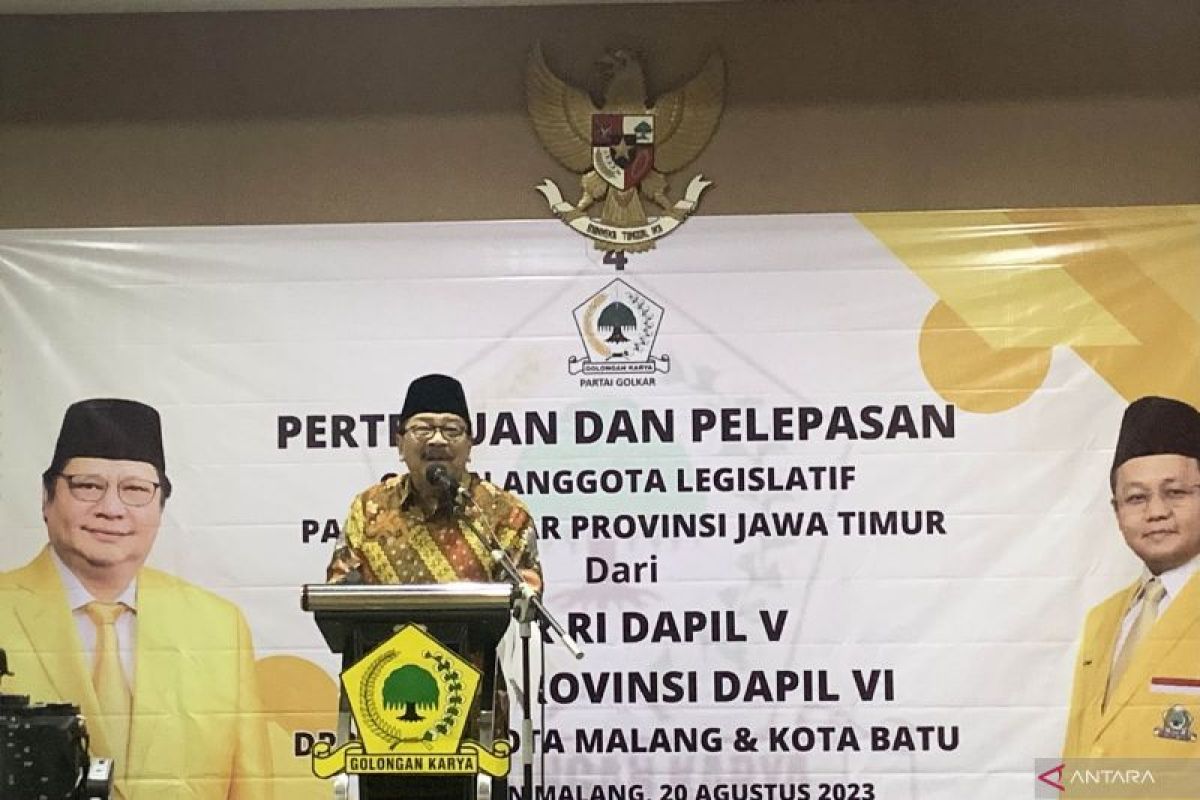 Pakde Karwo minta para caleg Golkar bangun keyakinan masyarakat