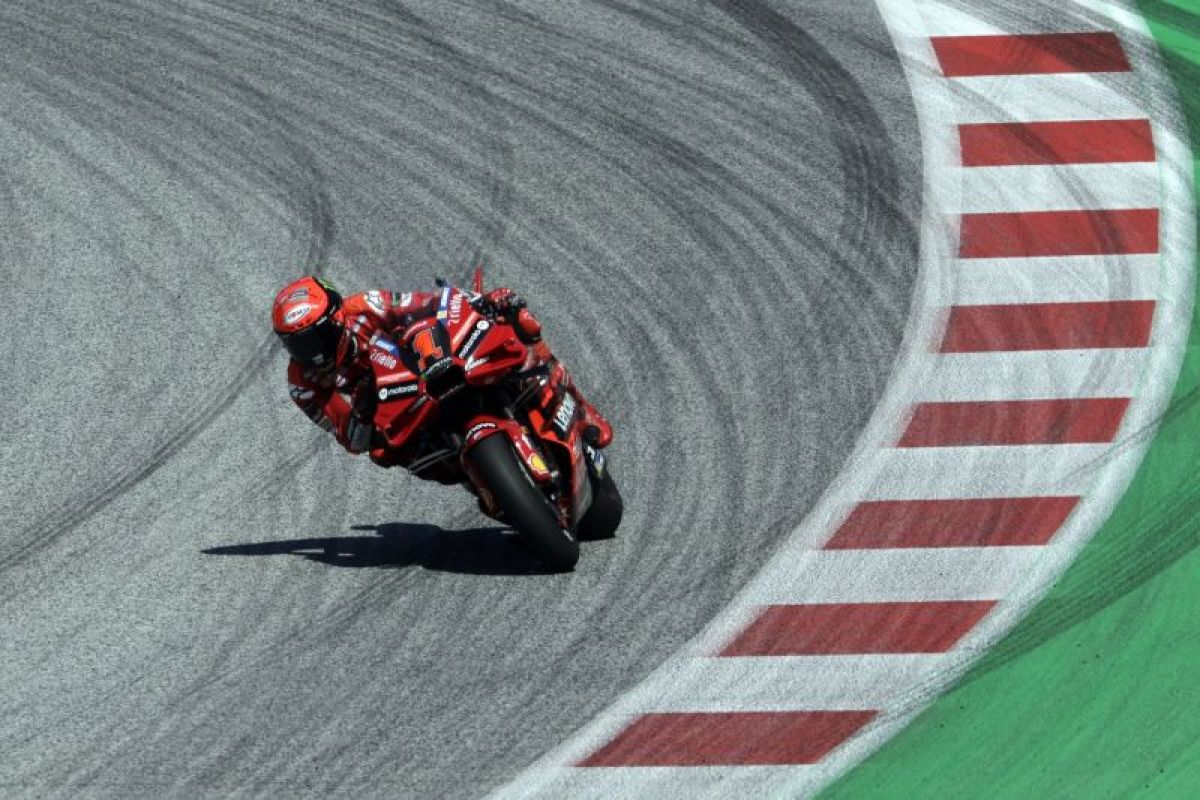 MotoGP: Bagnaia "ngotot" balap di  San Marino