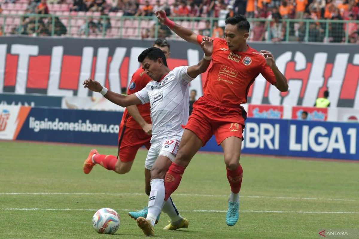 Bekuk Persija Jakarta 3-2, Arema FC keluar dari zona degradasi