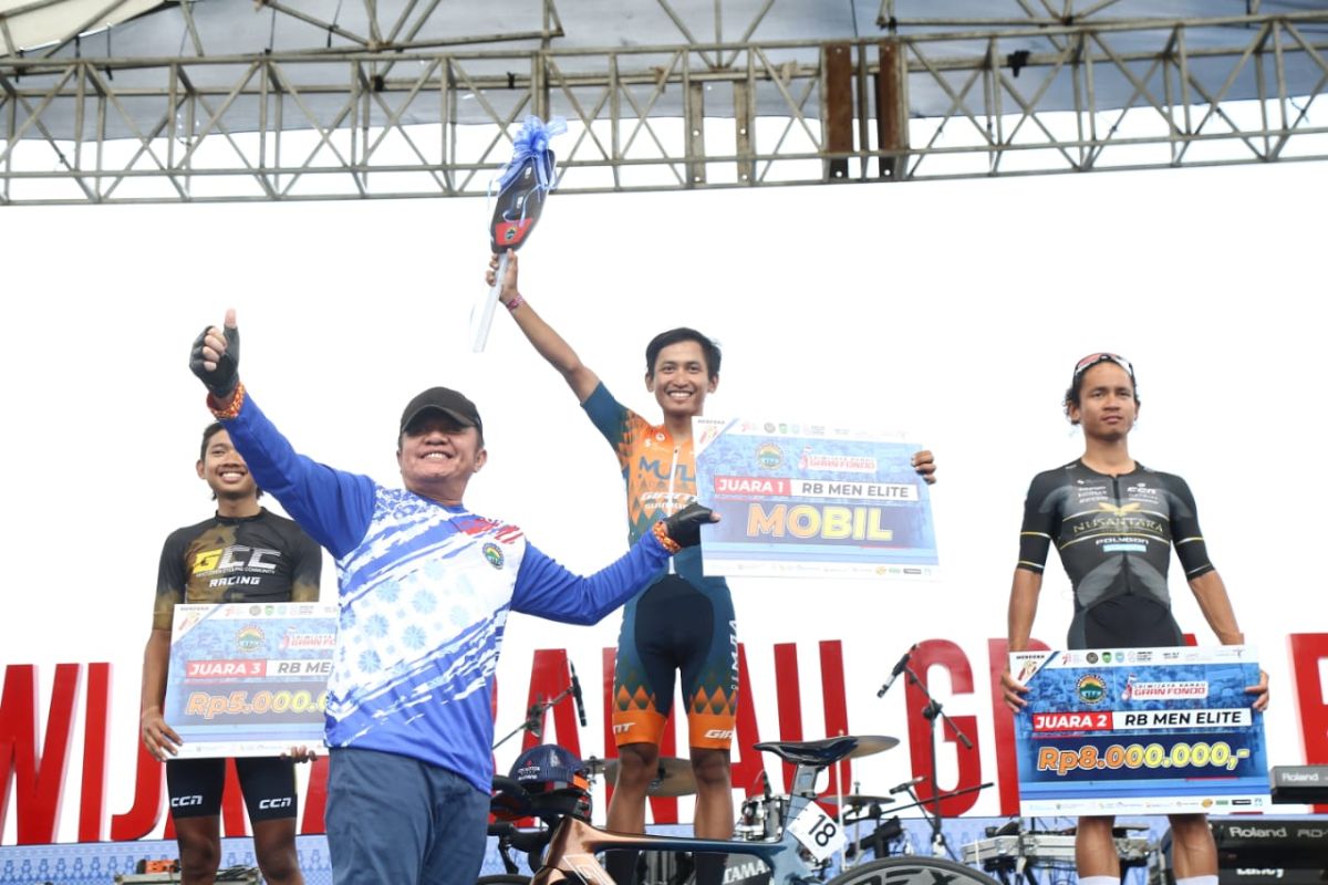 Pembalap sepeda DIY boyong hadiah mobil Sriwijaya Ranau Grand Fondo 2023