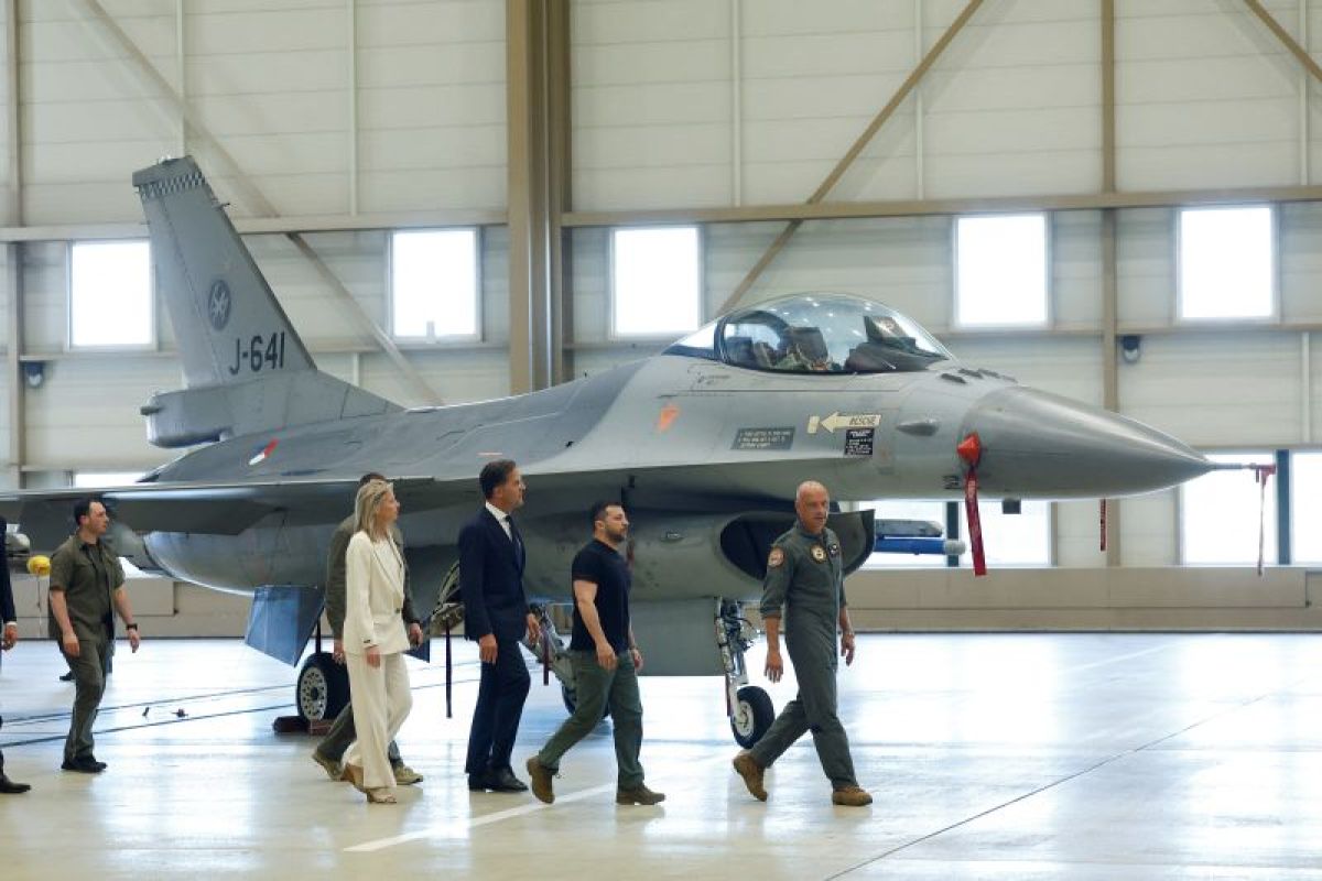 Denmark ajukan syarat, F-16 hanya digunakan di dalam wilayah Ukraina