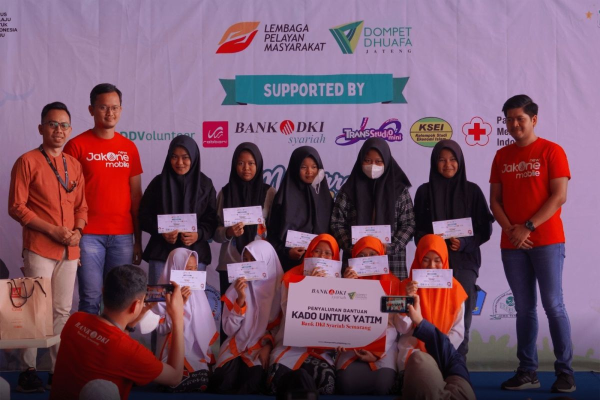 Dompet Dhuafa Jateng muliakan ratusan anak yatim di berbagai wilayah Jawa Tengah