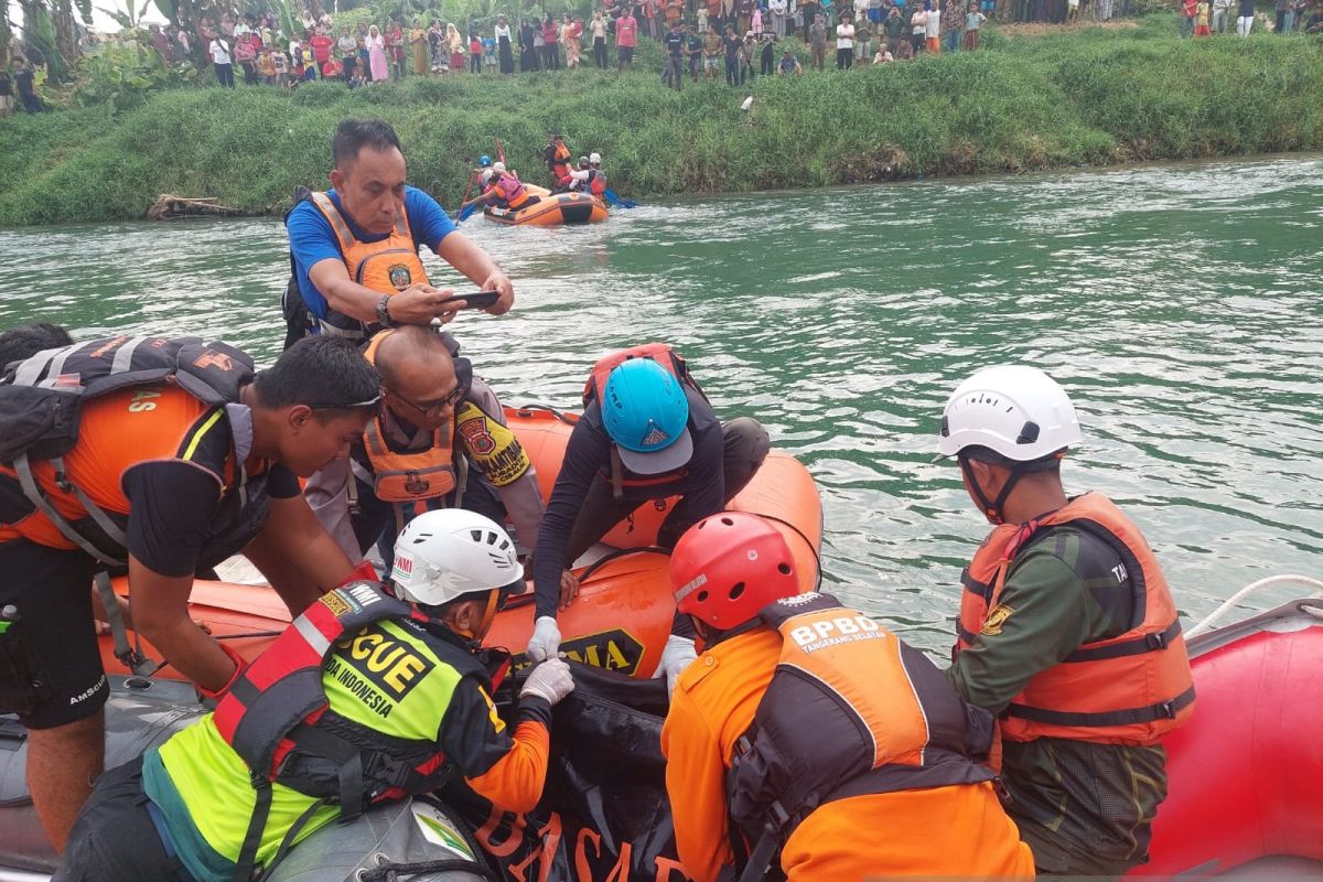 Tim SAR temukan jenazah korban tenggelam di Sungai Cisadane