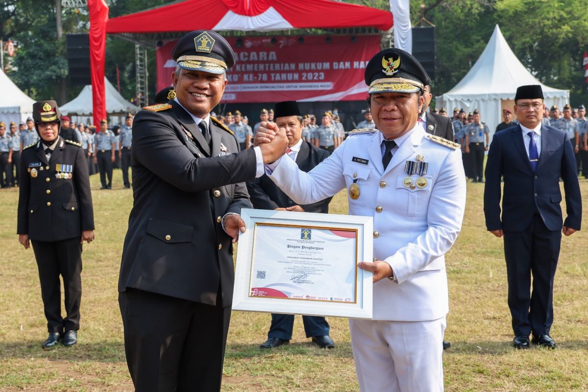 Al Muktabar dapat penghargaan dari Kanwil Kemenkumham Provinsi Banten