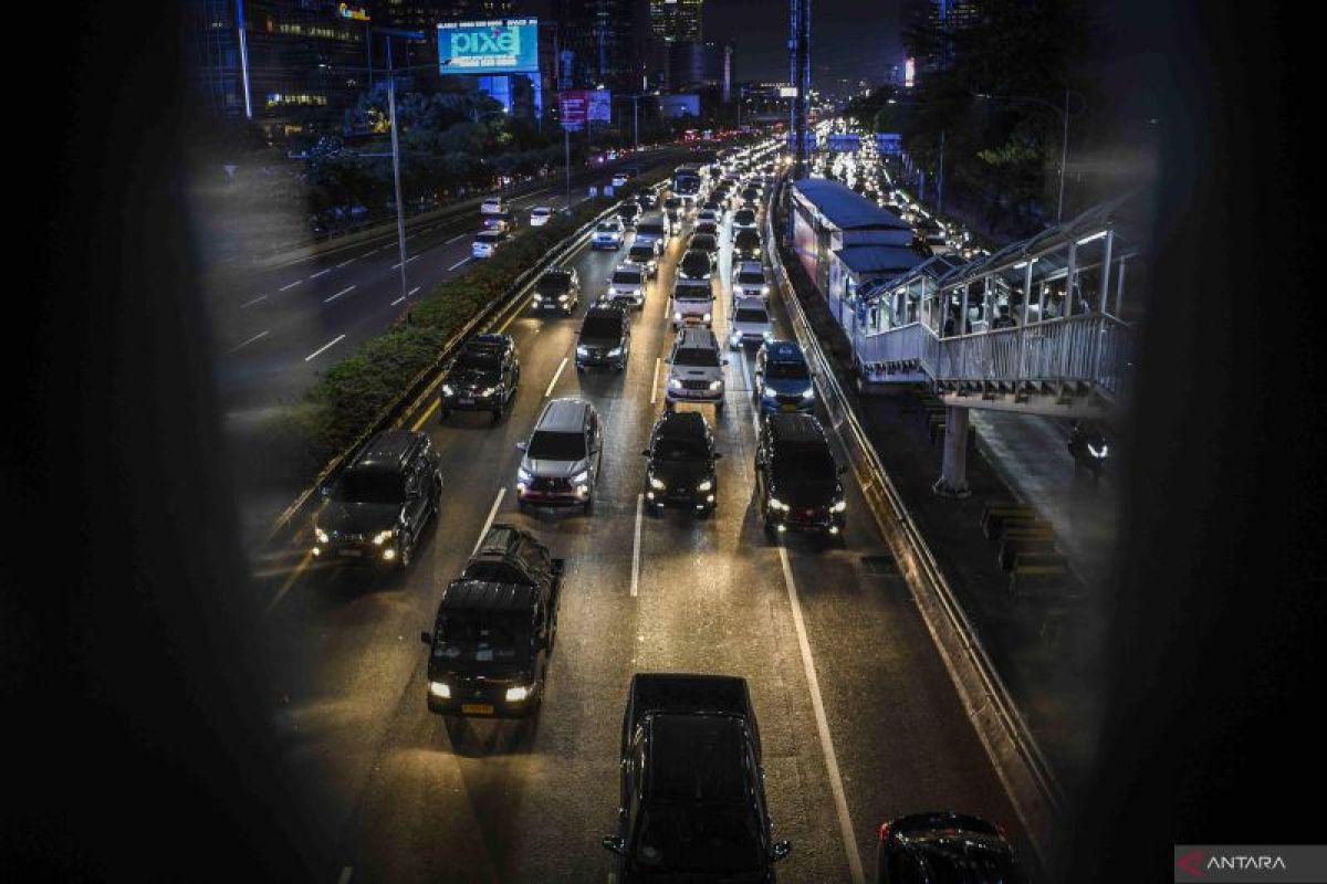 Pengamat MTI tawarkan konsep "pull & push" atasi polusi Jakarta