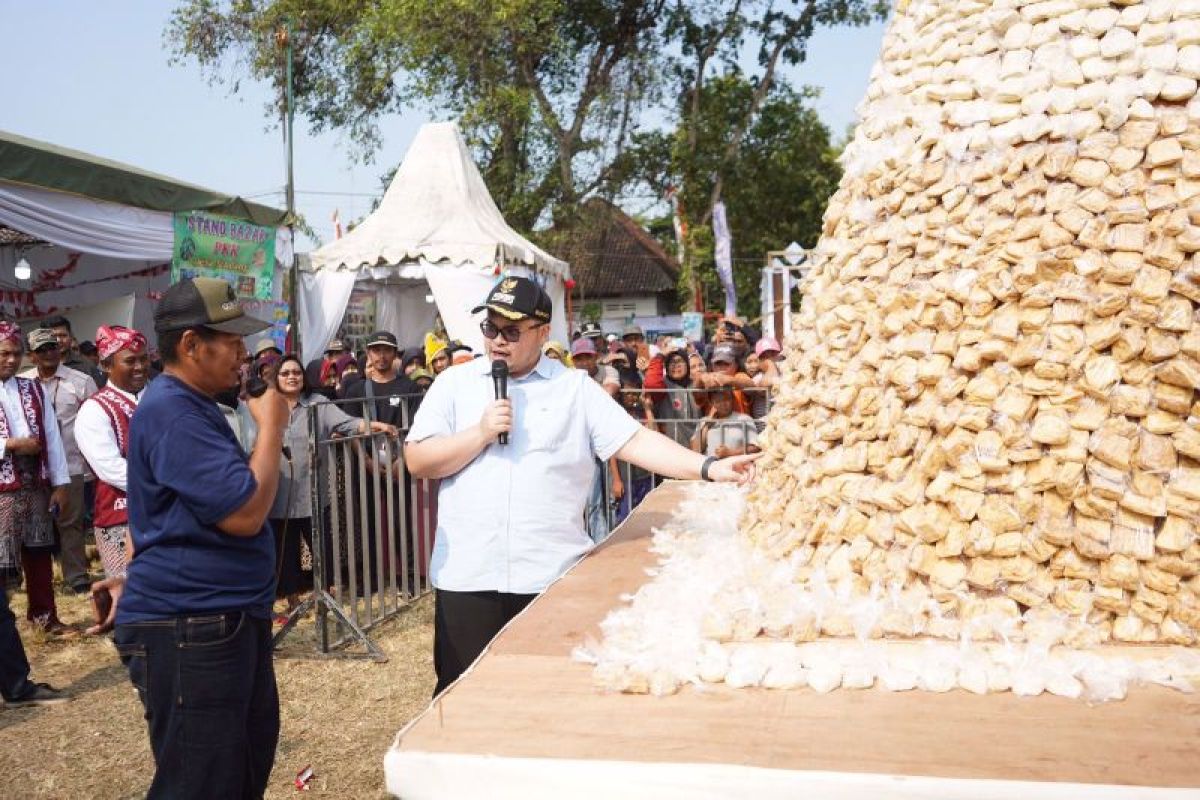 Pemkab Kediri permudah pengurusan izin usaha